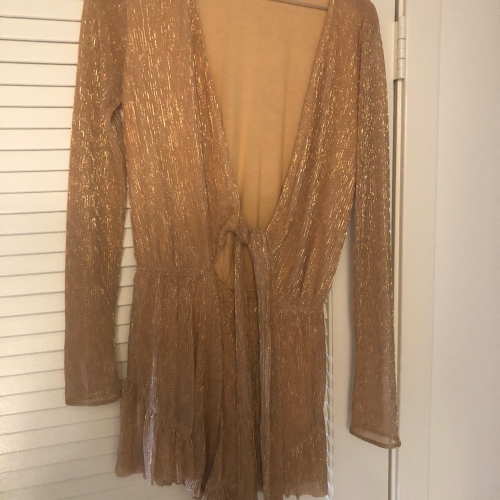 Super cute glittery romper/jumpsuit